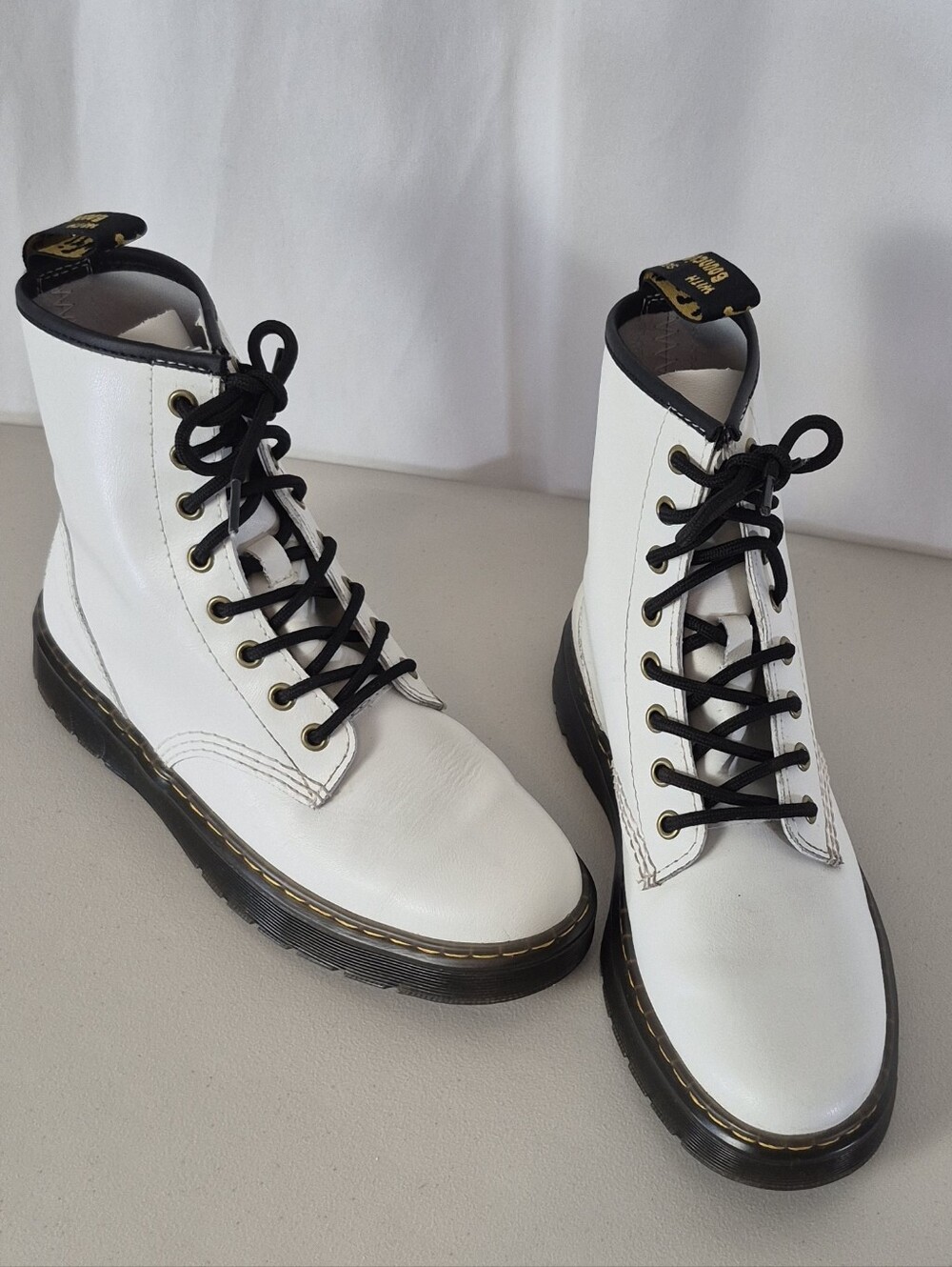 Dr. Martens Zavala White Leather Lace-Up Combat Boots Unisex - Size 8W / 7M